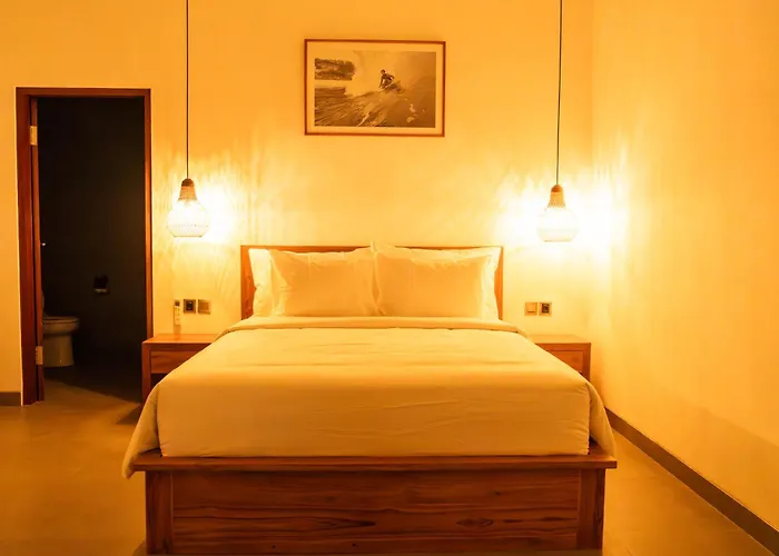 Villa Tropical Almond *