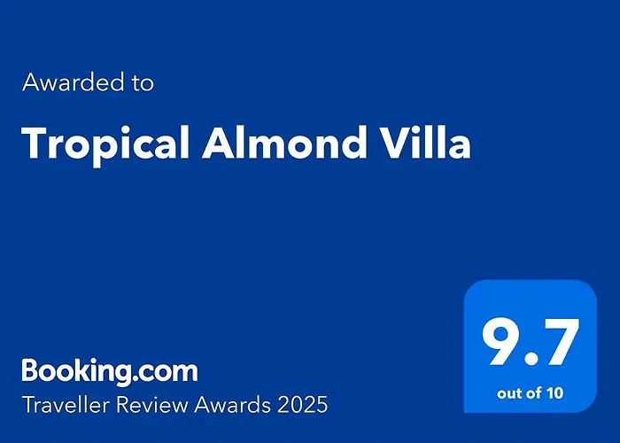 Tropical Almond Uluwatu
